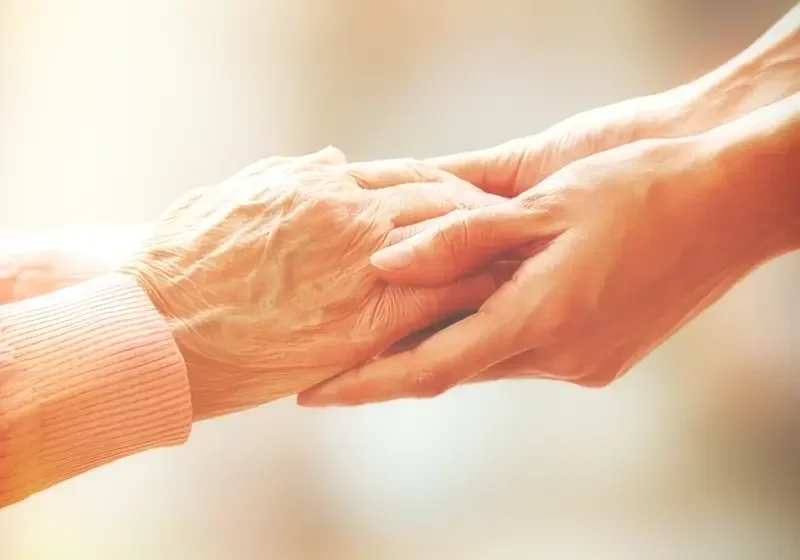 Vivez en toute sécurité en résidence pour seniors grâce à la téléassistance